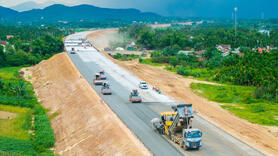 'Chạy nước rút' thi công, sẵn sàng thông xe tuyến cao tốc Quảng Ngãi - Hoài Nhơn