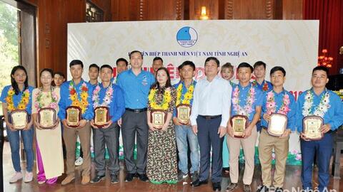 Nghệ An tuyên dương 20 điển hình thanh niên tôn giáo tiêu biểu