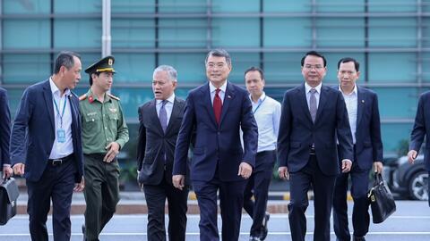 Thủ tướng Chính phủ Lê Minh Hưng lên đường dự Hội nghị Cấp cao ASEAN