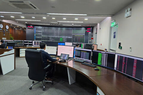 Gần 200 'chủ' nguồn điện và phụ tải lớn sẽ dự hội nghị bảo đảm điện