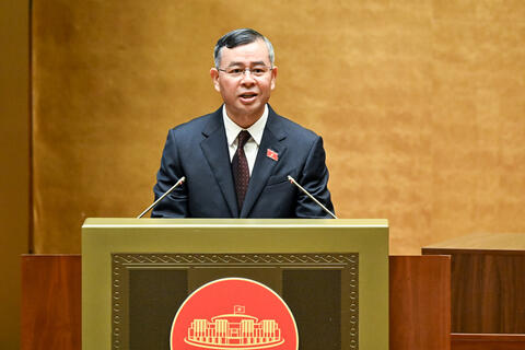 Chính thức bỏ ngưỡng doanh thu chịu thuế 500 triệu đồng với hộ kinh doanh