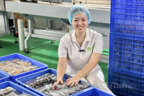 Baki Food ra mắt bánh bông lan mochi trứng chảy mùa hè 2026