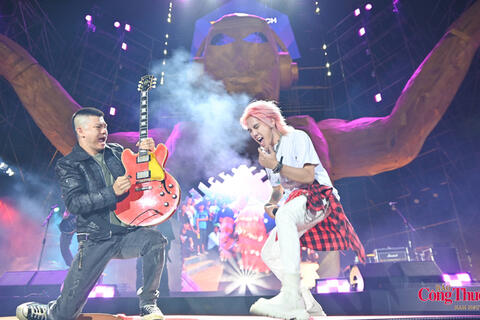 Ngũ Cung mang 'hồn Việt' vào thế giới rock tại WeFest 2026