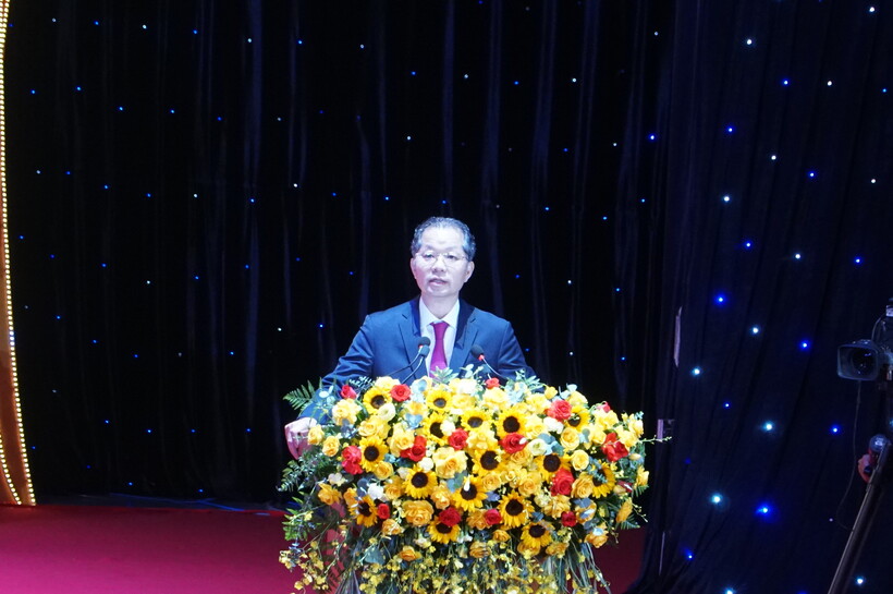 Bí thư Thành ủy Đà Nẵng Nguyễn Văn Quảng phát biểu tiếp thu chỉ đạo tại buổi lễ (Ảnh: Vũ Lê)