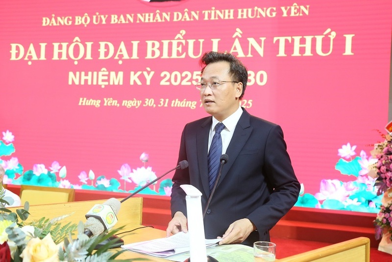 Bí thư Tỉnh ủy Hưng Yên Nguyễn Hữu Nghĩa phát biểu chỉ đạo tại Đại hội. Ảnh: Tất Đạt