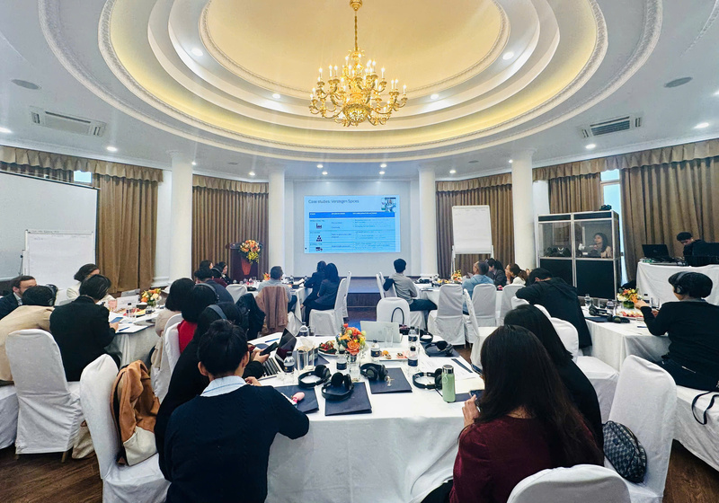 Các nhóm cũng đã trao đổi, phân tích chuỗi giá trị sản phẩm nông nghiệp theo tiêu chí bền vững.