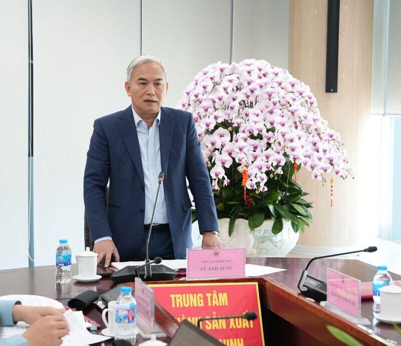 Tổng giám đốc Tập đoàn Công nghiệp Than - Khoáng sản Việt Nam Vũ Anh Tuấn phát biểu chỉ đạo đẩy mạnh cơ giới hóa, tự động hóa và chuyển đổi số trong sản xuất hầm lò giai đoạn 2026-2030. Ảnh: Truyền thông TKV