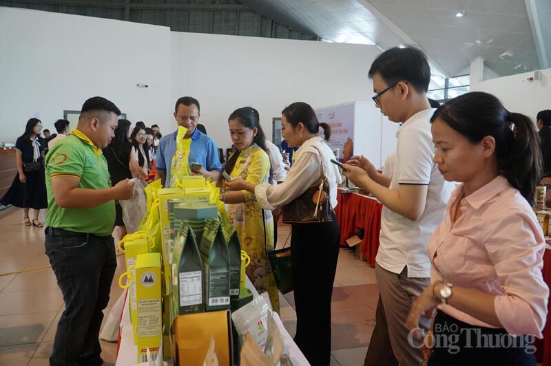 Các doanh nghiệp kết nối giao thương, mở rộng chuỗi cung ứng nội địa