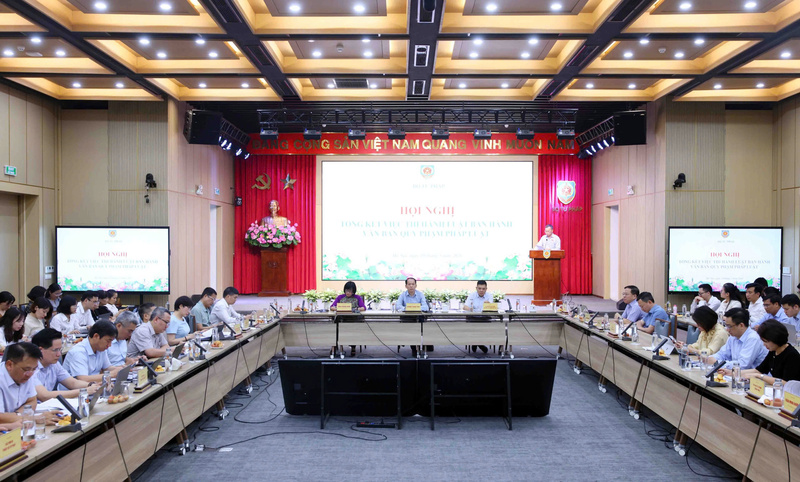 Quang cảnh hội nghị. Ảnh: Văn Thi