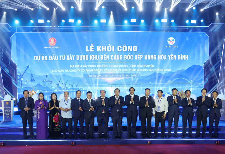 Phó Thủ tướng Thường trực Phạm Gia Túc dự lễ khởi công cảng Yên Bình (Thái Nguyên) - 4