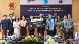 Bộ Y tế tiếp nhận 490.600 liều vaccine 5 trong 1