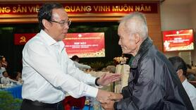 Hơn 915 tỷ đồng chăm lo Tết cho người lao động TP HCM