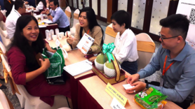 Doanh nghiệp Việt chưa bền sức xuất khẩu trực tuyến: Vướng ở đâu?