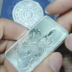 Giá bạc hôm nay 28/8/2025: Bạc nối đà giảm