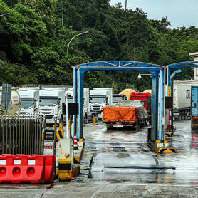 Cập nhật tin xuất nhập khẩu qua các cửa khẩu Lạng Sơn ngày 2/2/2026