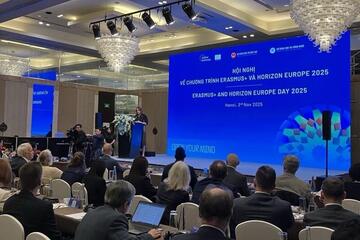 Đoàn doanh nghiệp Thụy Điển đến Việt Nam thúc đẩy hợp tác hạ tầng