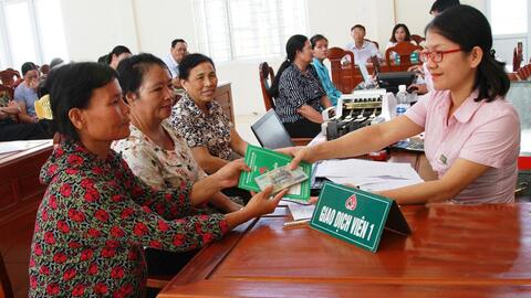 Tín dụng chính sách giúp giảm nghèo và xây dựng nông thôn mới