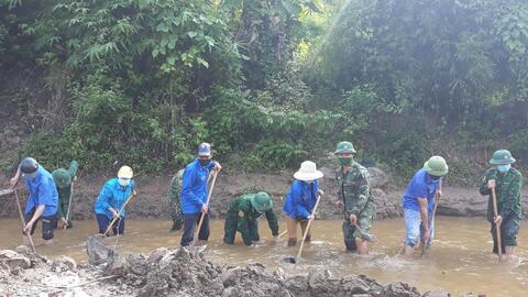 Sơn La: Ra quân tu sửa Mương hữu nghị Việt - Lào