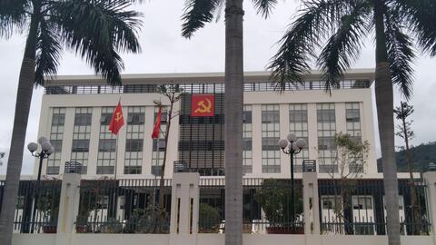 Đưa vào sử dụng trụ sở Huyện ủy Phù Yên