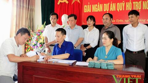 Hội nông dân tỉnh Lai Châu: Giải ngân 1 tỷ đồng cho nông dân Tân Uyên