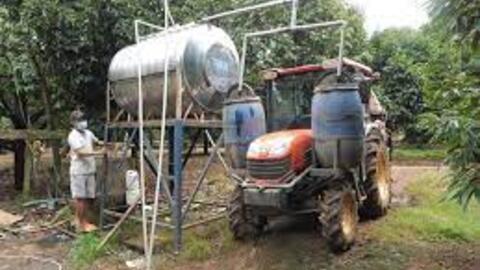 "Ông Năm sầu riêng” với sáng tạo khoa học kỹ thuật, sản xuất nông nghiệp hữu cơ