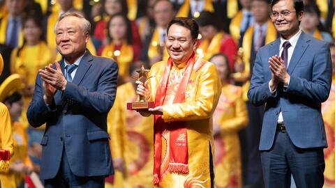 PNJ lần đầu ghi danh trong Top 10 Sao Vàng đất Việt 2024
