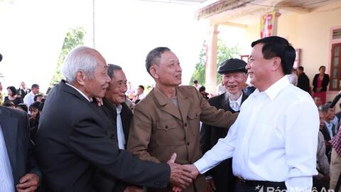 Bí thư Trung ương Đảng Nguyễn Xuân Thắng dự Ngày hội Đại đoàn kết tại Thanh Chương