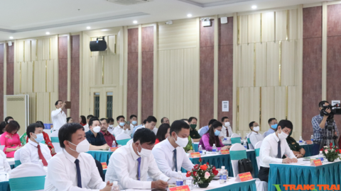 Trao giải viết về “Nông dân Sơn La đổi mới và phát triển”