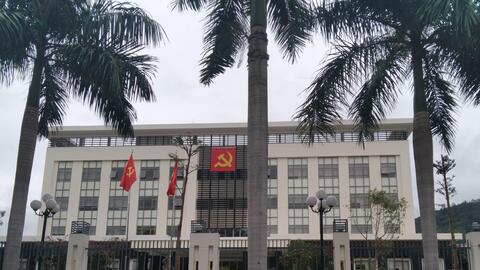 Đưa vào sử dụng trụ sở Huyện ủy Phù Yên