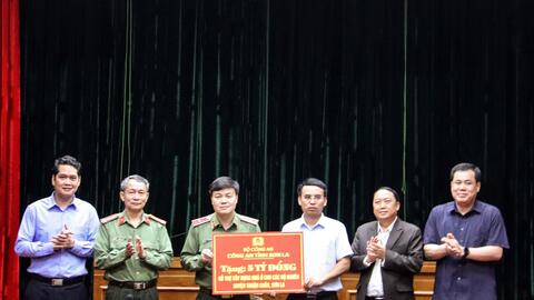 Công an tỉnh Sơn La: Hỗ trợ 5 tỷ đồng xây dựng nhà cho hộ nghèo