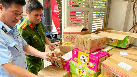 Hà Nội: Tạm giữ 122.100 sản phẩm bánh trung thu có dấu hiệu nhập lậu