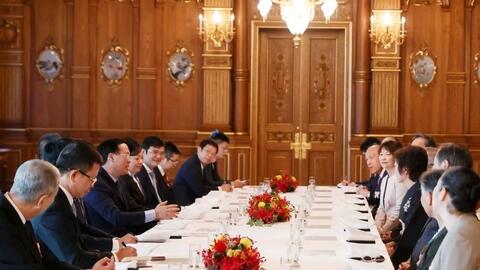 Chủ tịch nước gặp gỡ các gia đình tham gia Giao lưu Thanh niên Việt-Nhật