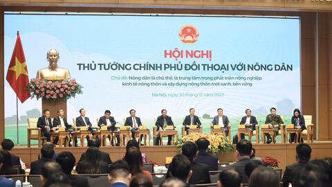 Thủ tướng Phạm Minh Chính đối thoại với nông dân Việt Nam