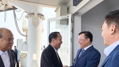 Đoàn đại biểu cấp cao TP Hà Nội thăm, làm việc tại Lào