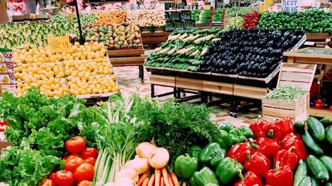 Một công ty xuất nhập khẩu nông sản bị dừng làm thủ tục hải quan