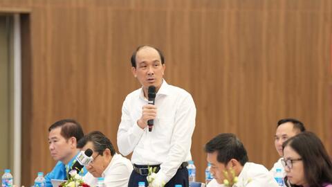 Nhiều giải pháp hỗ trợ chuyển đổi nghề cho cán bộ dôi dư