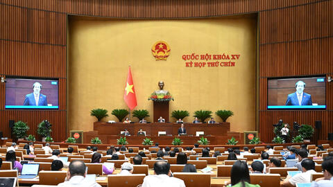 Đại biểu Quốc hội nói gì về Nghị quyết miễn học phí và phổ cập giáo dục