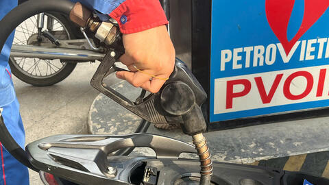 Giá xăng dầu hôm nay 16/10/2025: Bật tăng nhẹ