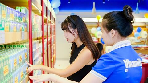 Kinh doanh trong nước và nước ngoài cùng tăng trưởng đưa “ông lớn ngành sữa” đạt đỉnh doanh thu mới trong quý 3