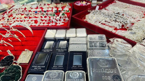 Giá bạc hôm nay 14/11/2025: Bạc nối đà tăng