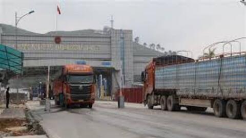 Lạng Sơn: Thương mại biên giới tiếp tục duy trì nhịp độ cao