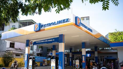 Hải quan hướng dẫn các đơn vị áp mức thuế với xăng dầu