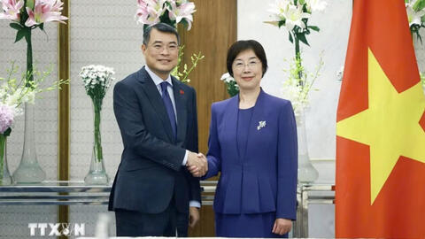 AIIB cam kết tiếp tục đồng hành cùng Việt Nam phát triển cơ sở hạ tầng bền vững