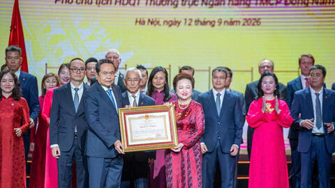 Chủ tịch Quốc hội dự Lễ kỷ niệm 50 năm phát triển, đón nhận Huân chương Lao động hạng Nhất của Tập đoàn BRG và Ngân hàng SeAbank
