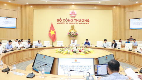 Bộ Công Thương họp đánh giá tình hình cung cầu và giá nhiên liệu sơ cấp các tháng còn lại năm 2026 và năm 2027