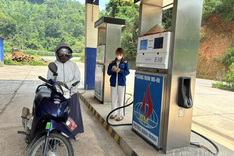 Xăng E10: Nhiều hãng xe công bố tương thích