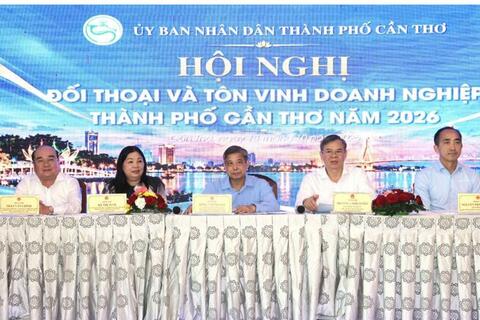 Cần Thơ đối thoại doanh nghiệp, gỡ điểm nghẽn phát triển kinh tế