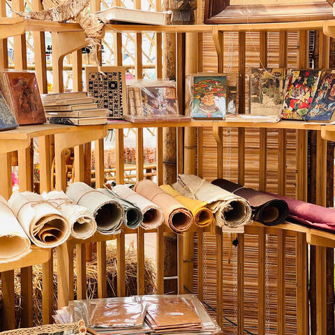 “Trăm Nghề Trăm Nghệ”: Tinh hoa làng nghề truyền thống