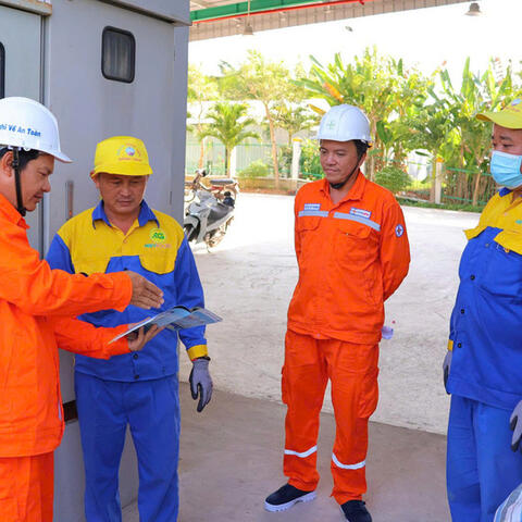 Chủ động nhiều kịch bản, bảo đảm cung ứng điện mùa khô tại phía Nam