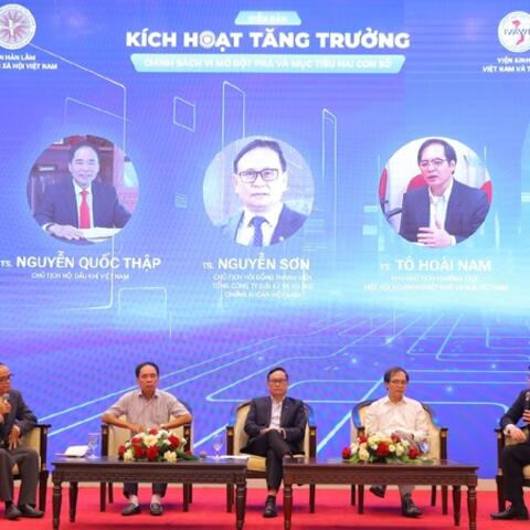 Kích hoạt tăng trưởng: Cần đồng bộ thể chế, vốn, năng lượng, nhân lực